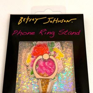 Betsy Johnson Phone Ring Stand